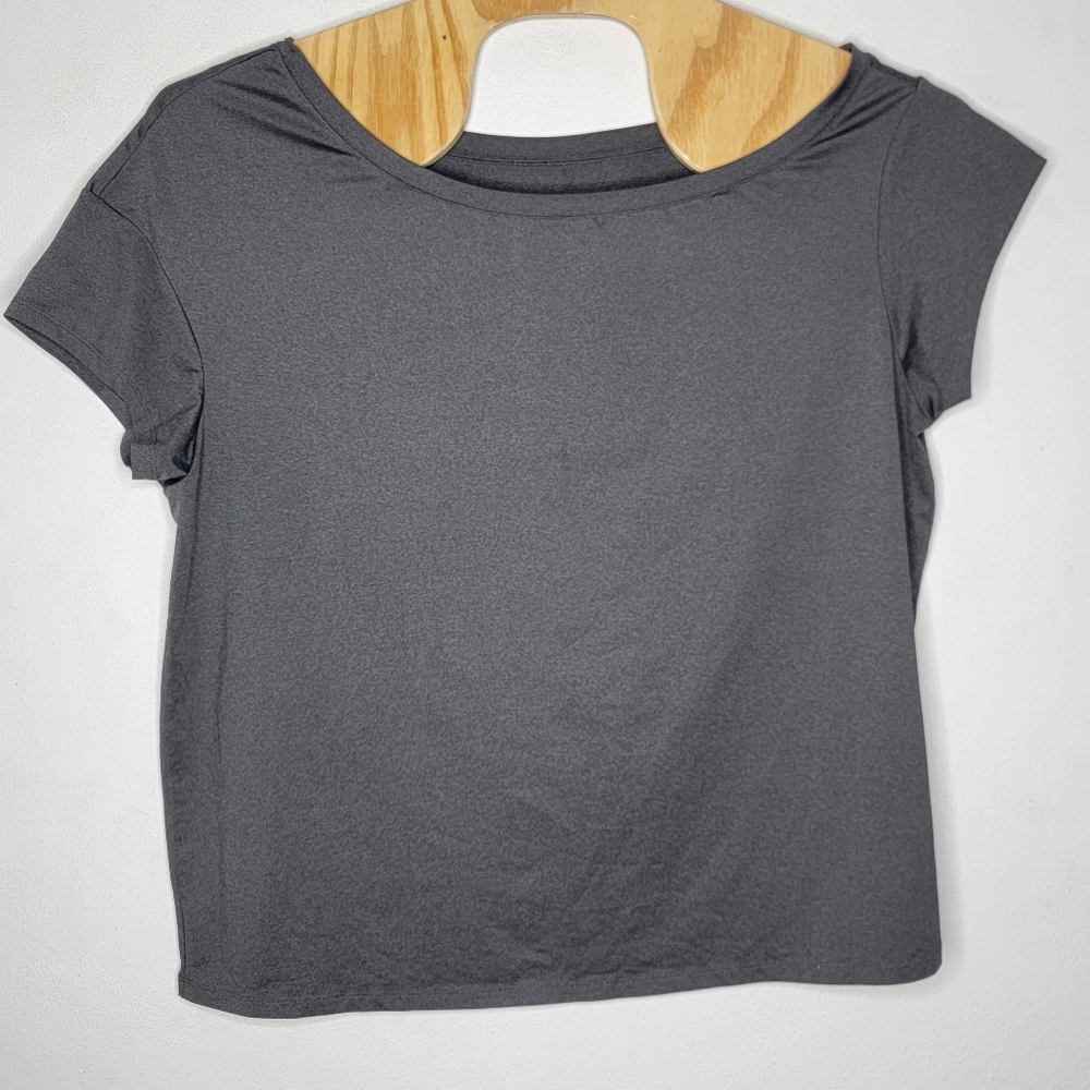 Torrid Active Plus Size 2 / 2X Gray Short Sleeve Women's‎ Stretch Top